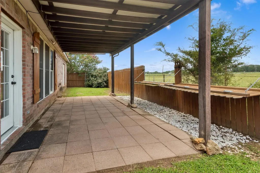 106 Country View Circle Pottsboro TX 75076