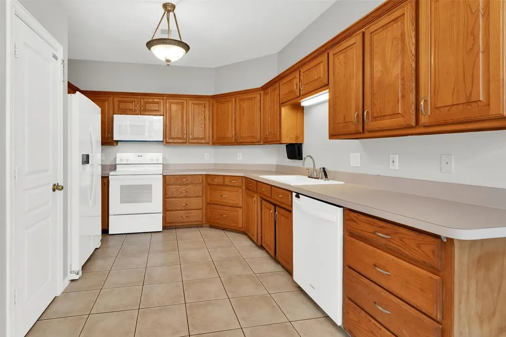 106 Country View Circle Pottsboro TX 75076