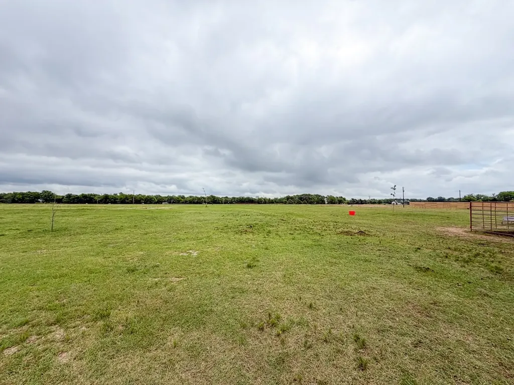 3111 Fm 2737 Lone Oak TX 75453