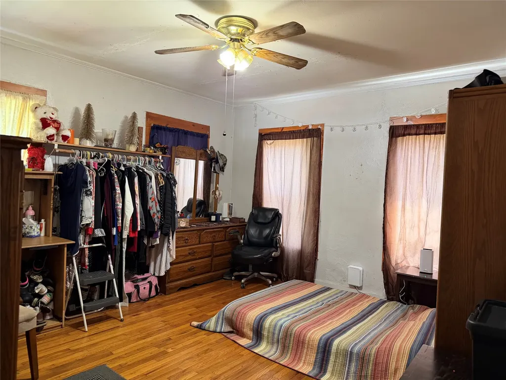 140 S Main Street Avinger TX 75630