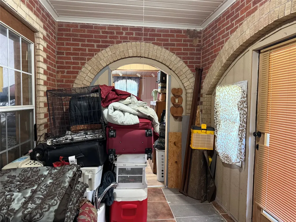 140 S Main Street Avinger TX 75630