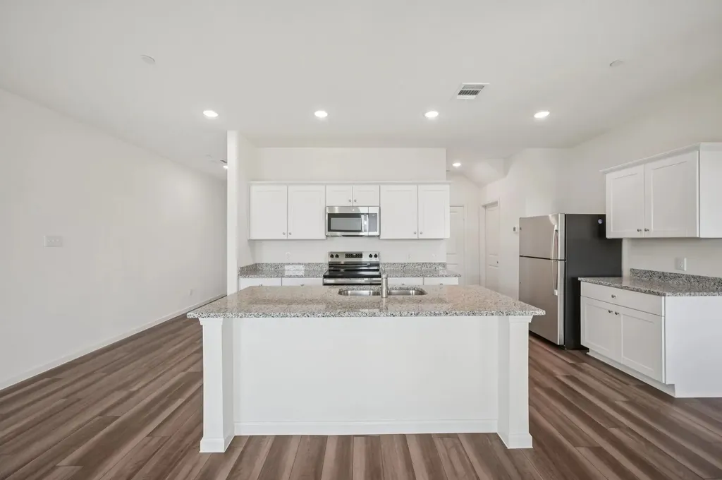 912 Penrose Drive Cedar Hill TX 75104