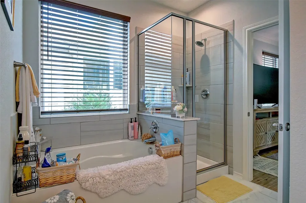 1409 Ellis Lane Aubrey TX 76227