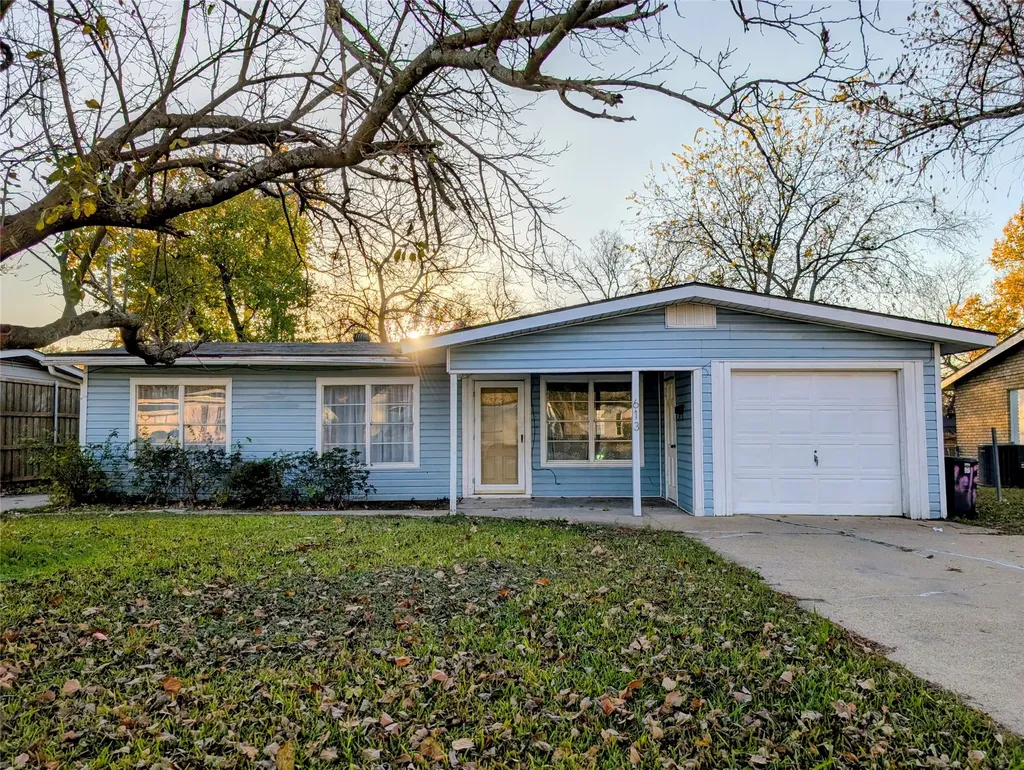 613 Grande Drive Mesquite TX 75149