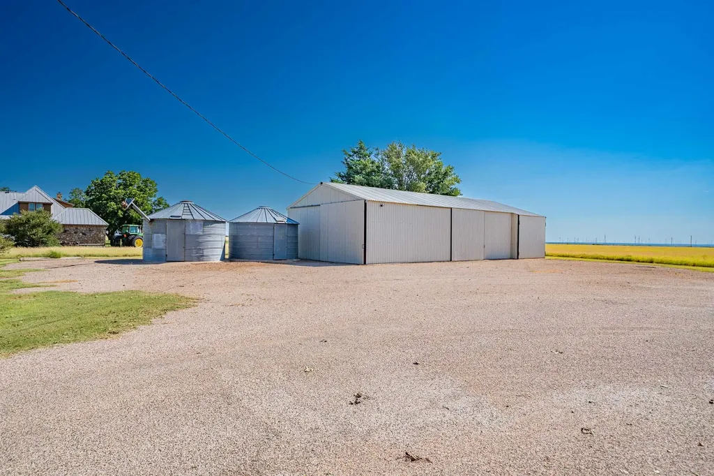 195 County Road 205 Haskell TX 79521
