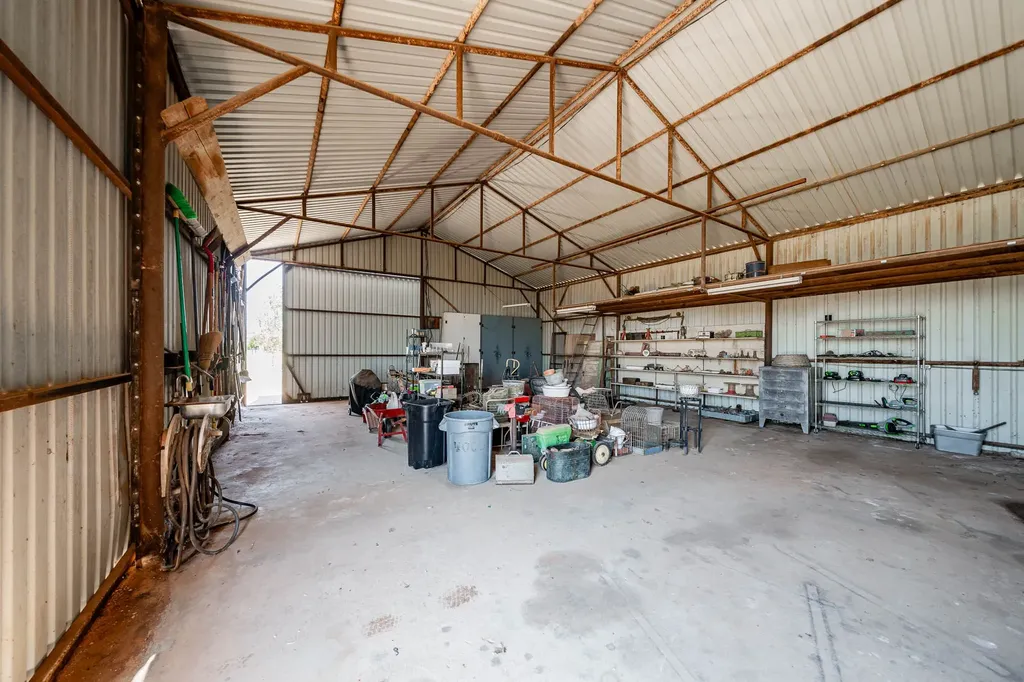 195 County Road 205 Haskell TX 79521