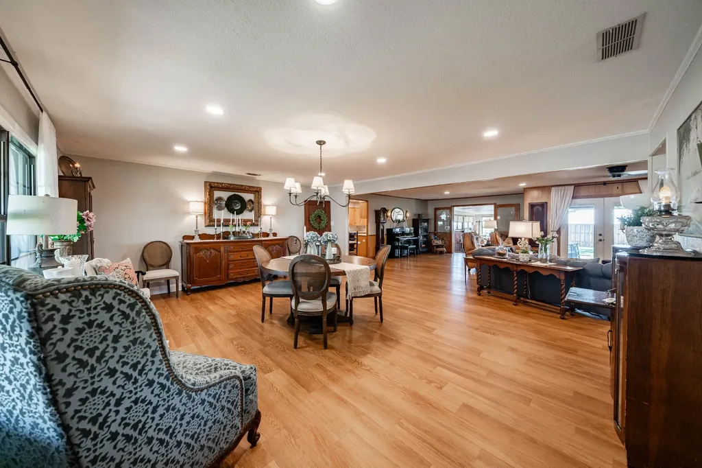 195 County Road 205 Haskell TX 79521
