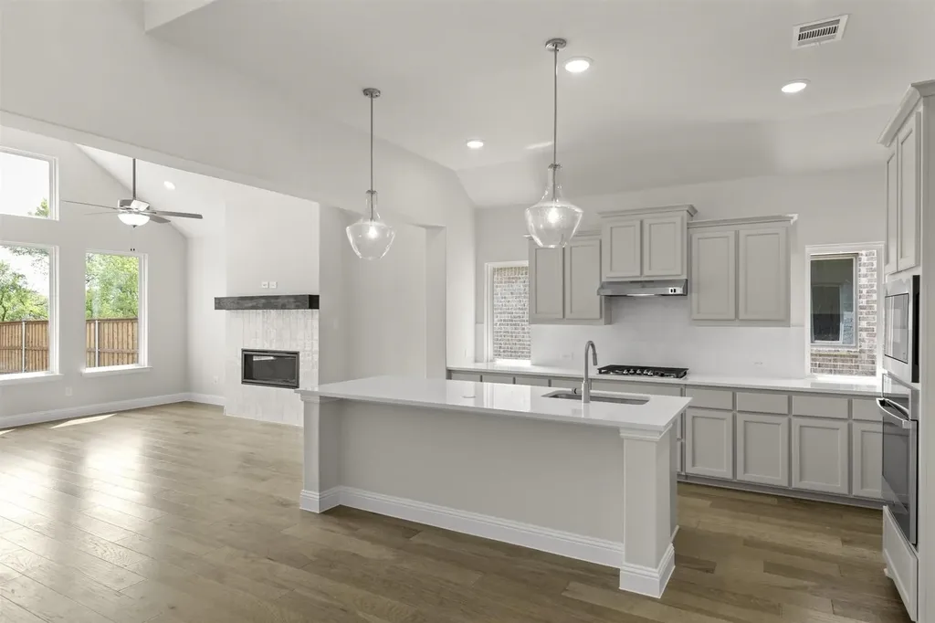 2012 Sesaro Drive Aubrey TX 76227