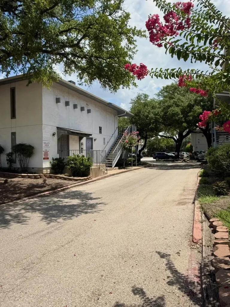 12888 Montfort Drive Dallas TX 75230