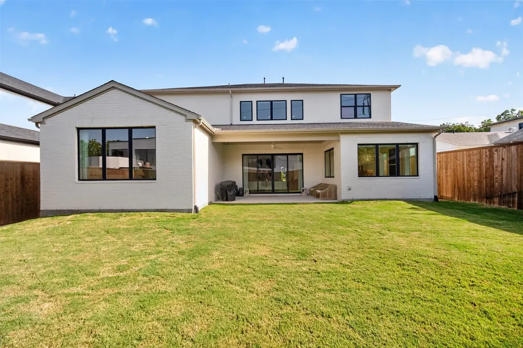 3872 Cortez Drive Dallas TX 75220