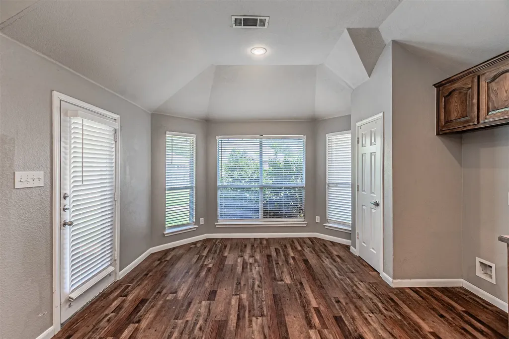 10132 Red Bluff Lane Fort Worth TX 76177