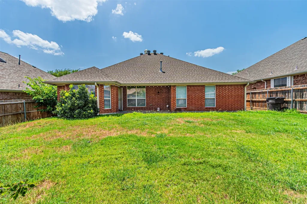 10132 Red Bluff Lane Fort Worth TX 76177