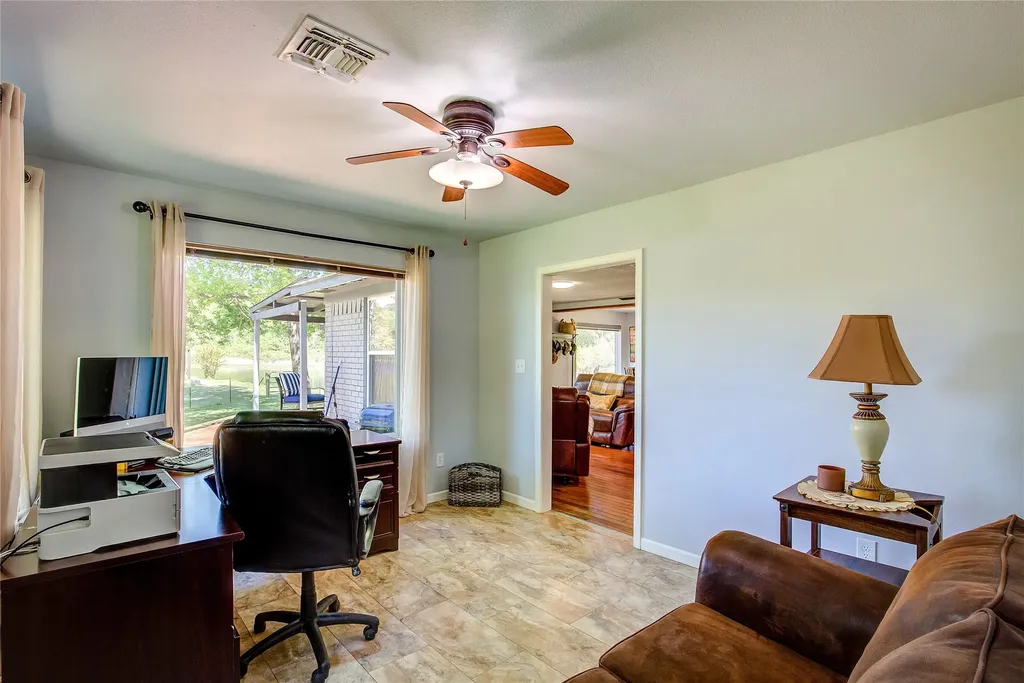 1462 Private Road 8692 Winnsboro TX 75494
