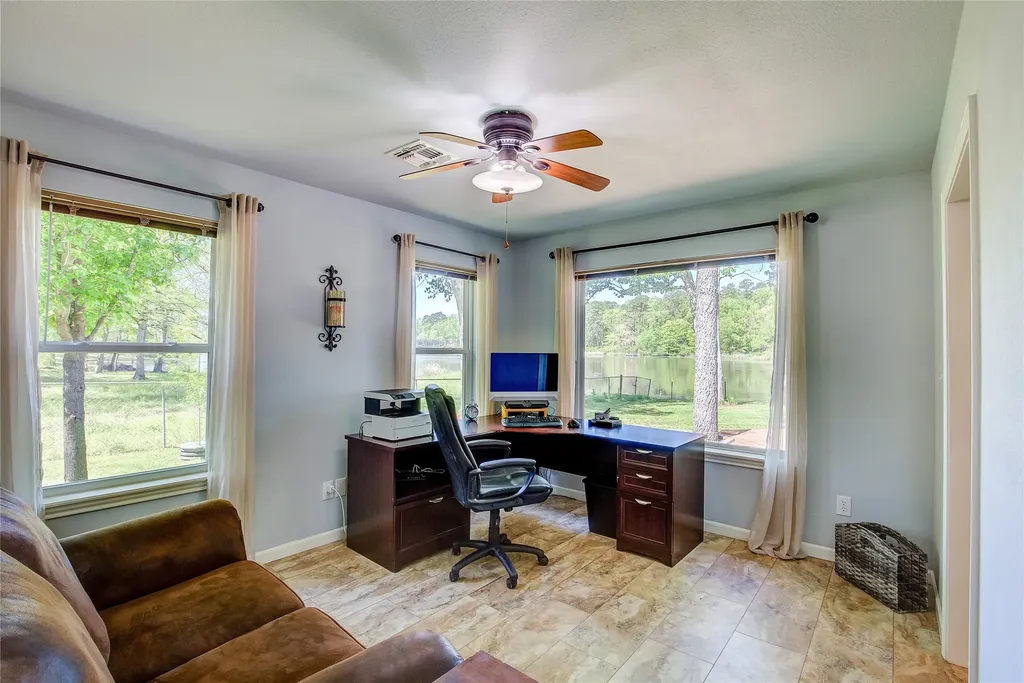 1462 Private Road 8692 Winnsboro TX 75494