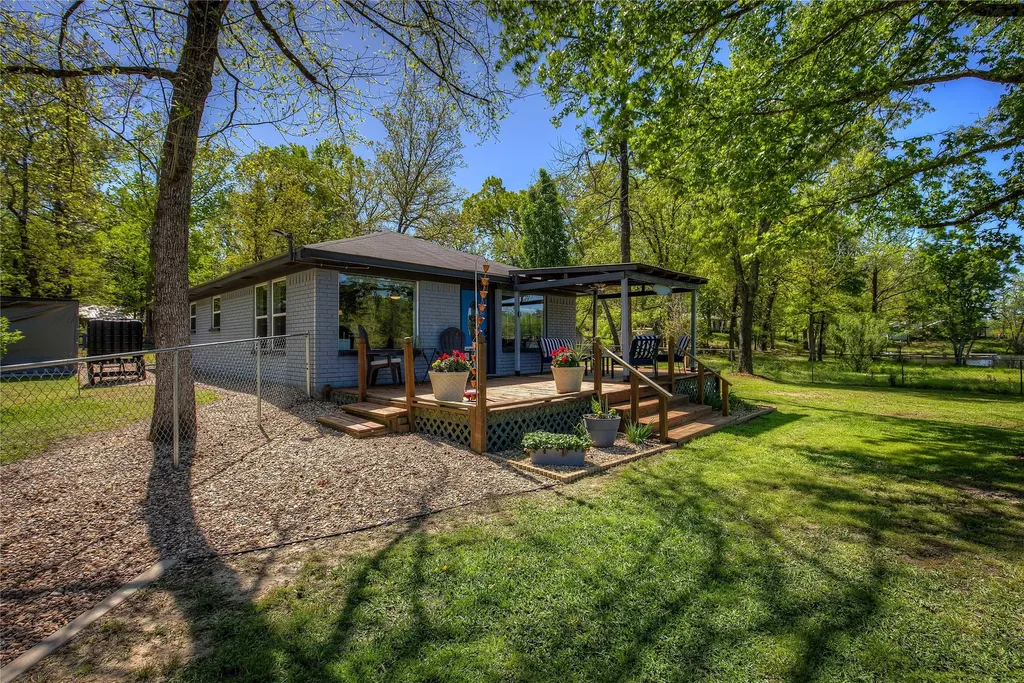1462 Private Road 8692 Winnsboro TX 75494