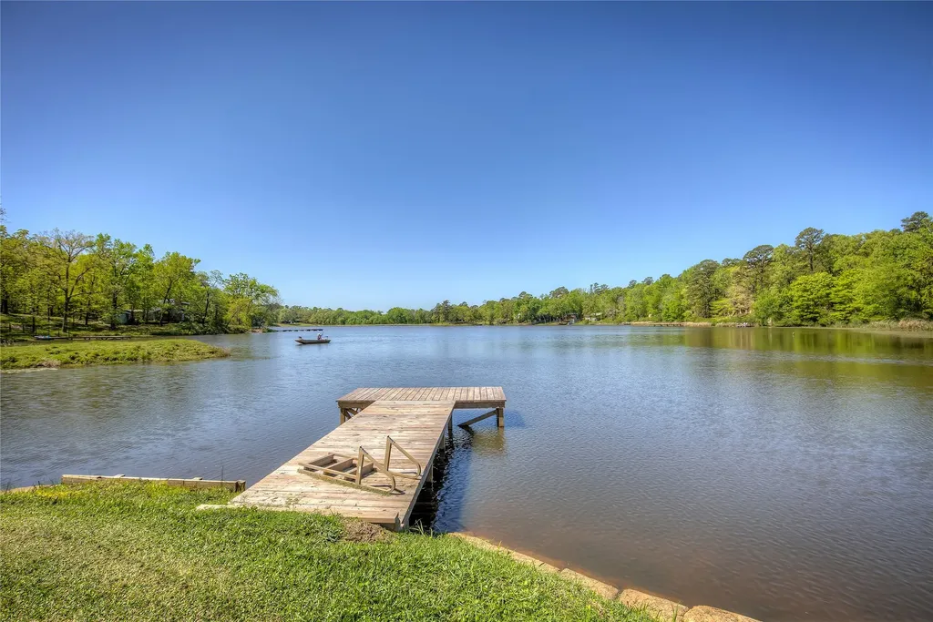 1462 Private Road 8692 Winnsboro TX 75494