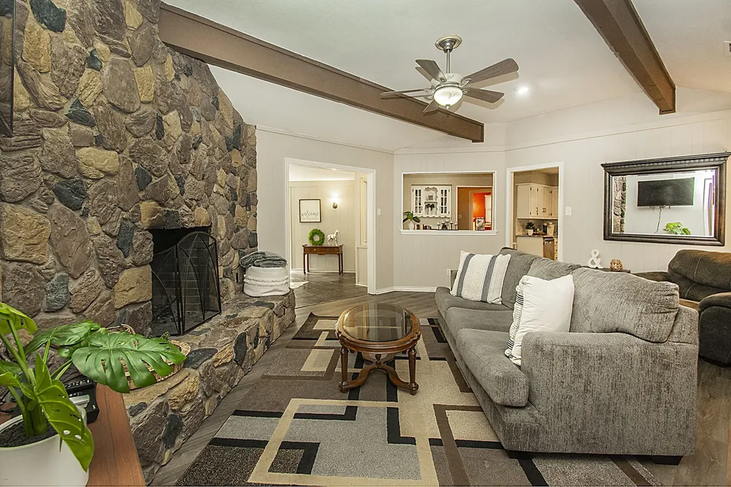 2812 Teakwood Lane Plano TX 75075