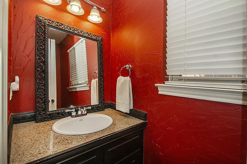 2812 Teakwood Lane Plano TX 75075