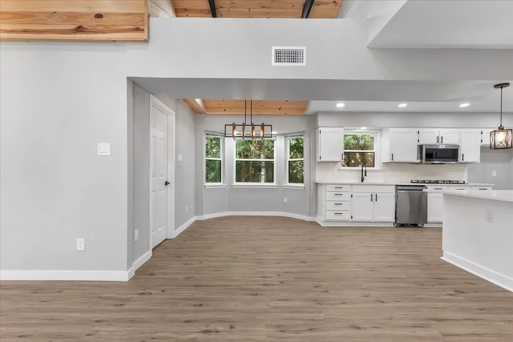 1815 Wellington Court Arlington TX 76013