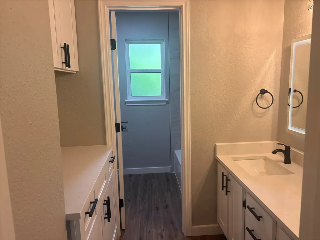 1815 Wellington Court Arlington TX 76013