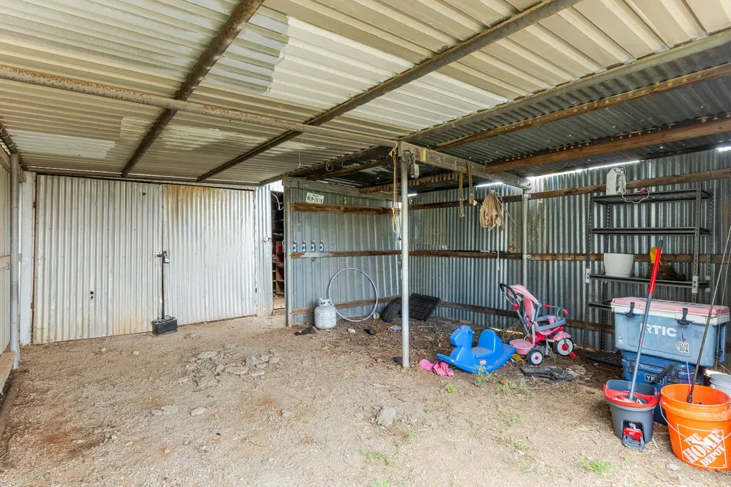403 S Main Street Holliday TX 76366