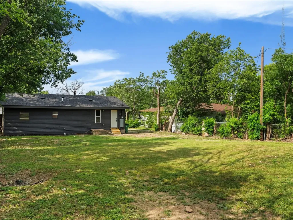 5718 Landino Street Sansom Park TX 76114