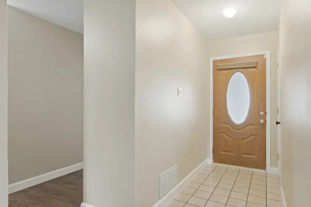 2502 Cranberry Lane Euless TX 76039