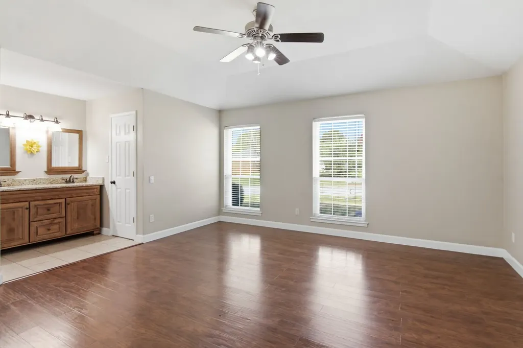 2502 Cranberry Lane Euless TX 76039