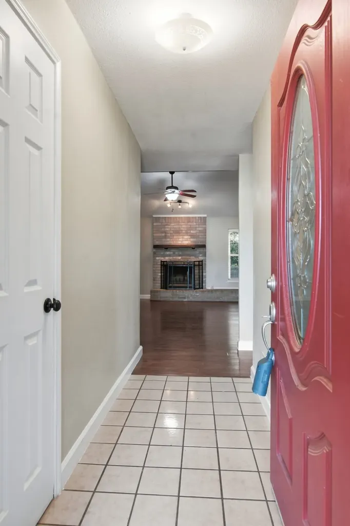 2502 Cranberry Lane Euless TX 76039