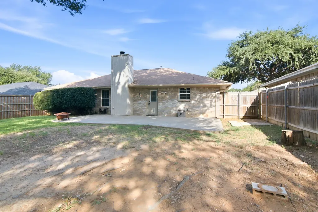 2502 Cranberry Lane Euless TX 76039