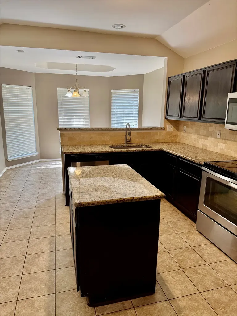 1623 Allen Drive Cedar Hill TX 75104