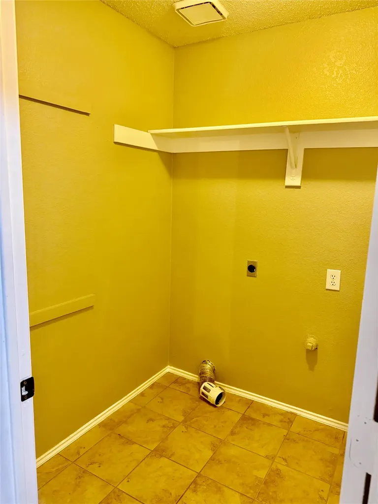 1623 Allen Drive Cedar Hill TX 75104
