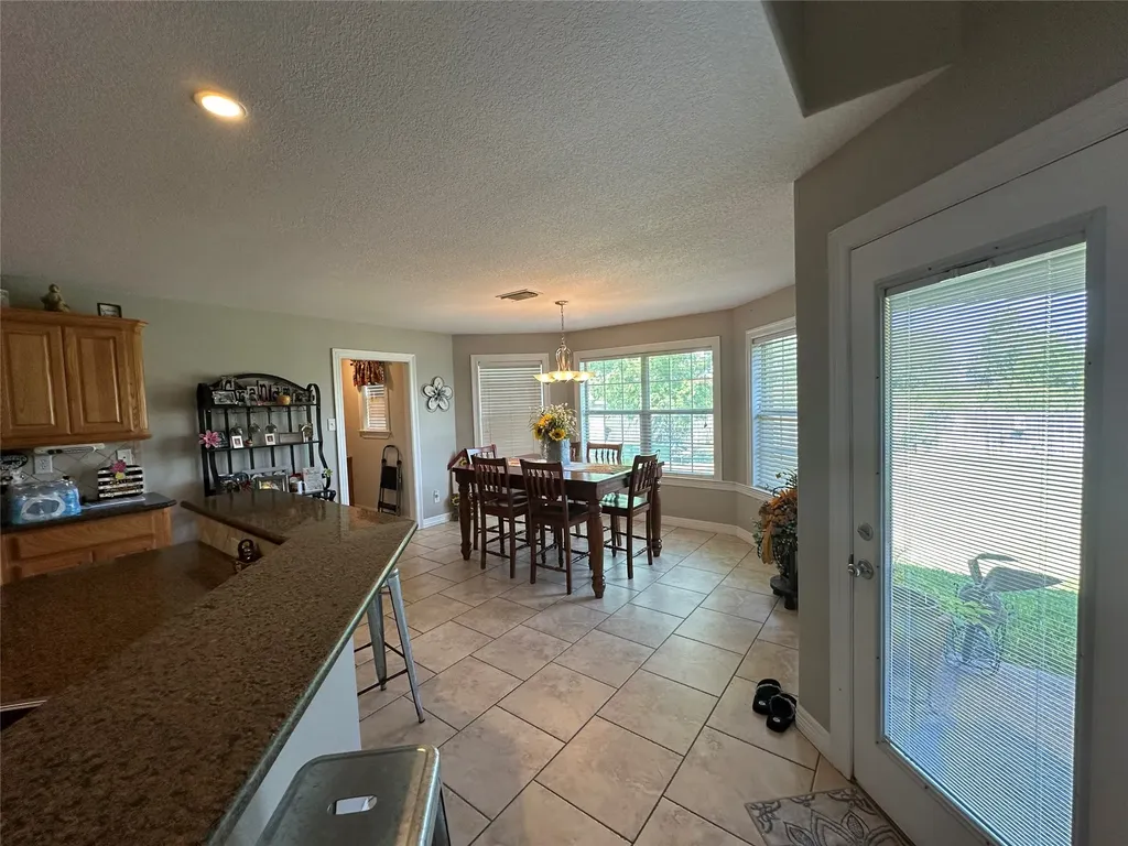 394 Sunland Park Robinson TX 76706