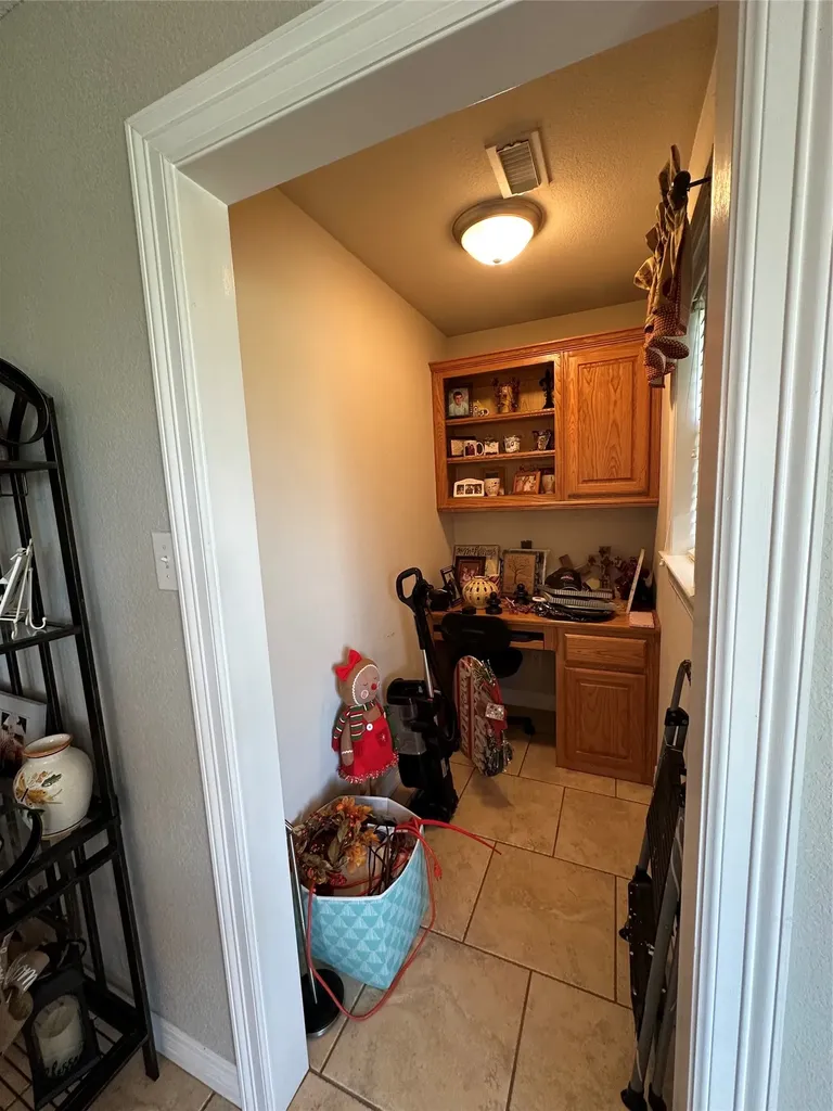 394 Sunland Park Robinson TX 76706
