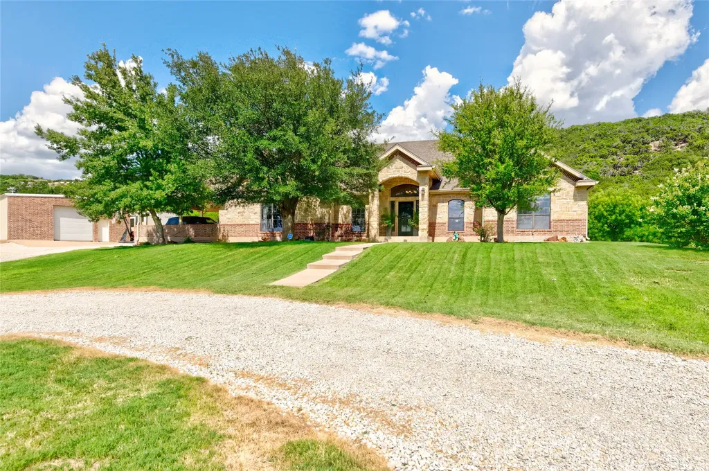 2457 Us Highway 83 84 Tuscola TX 79562