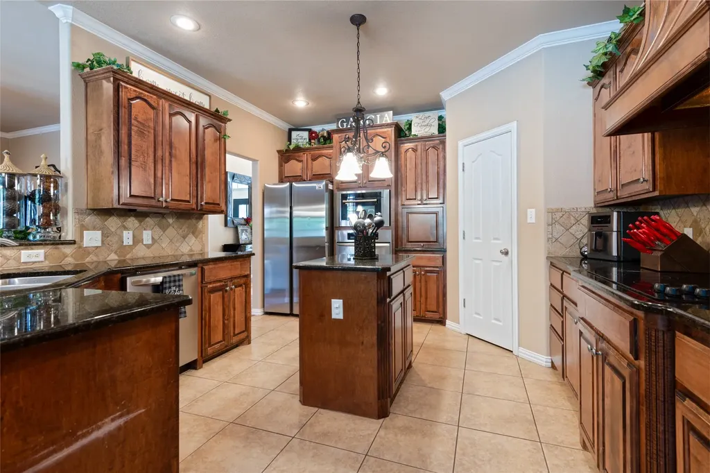 2457 Us Highway 83 84 Tuscola TX 79562