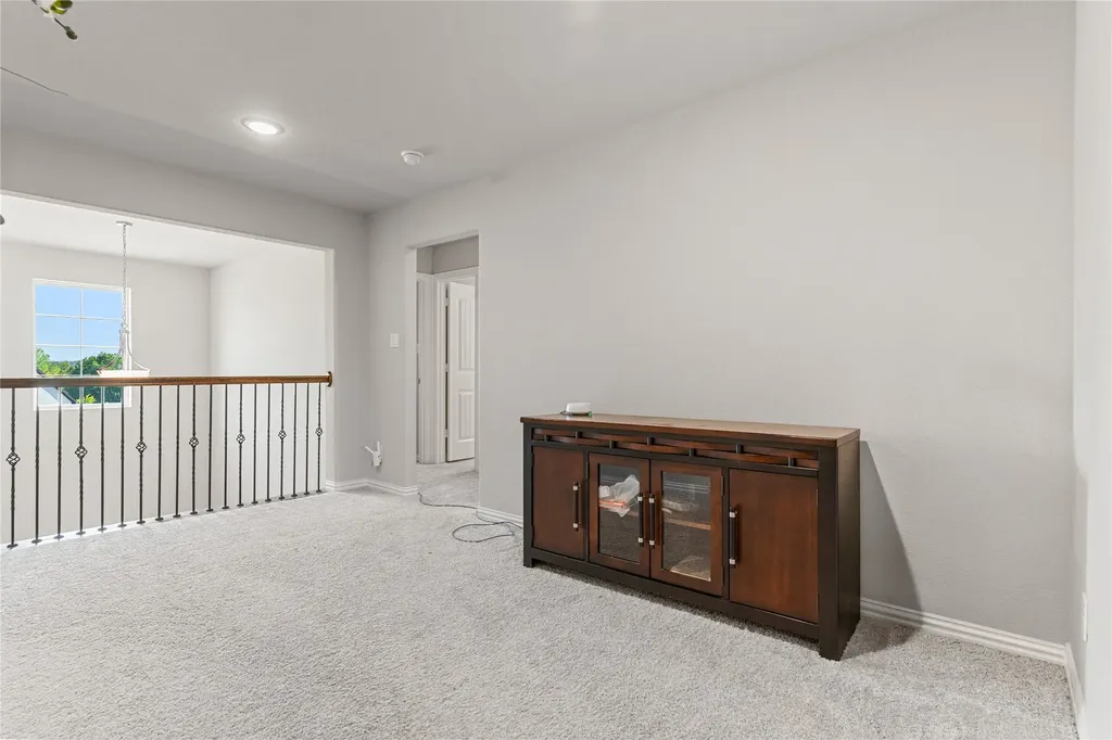 832 Feather Edge Drive Springtown TX 76082