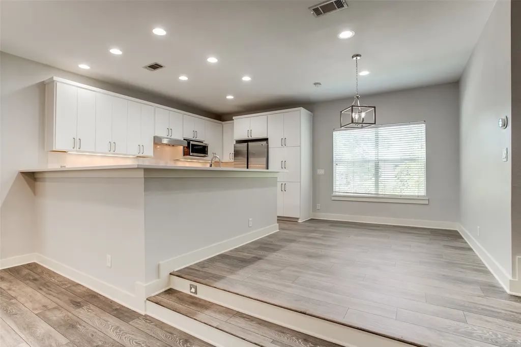 3824 Brown Street Dallas TX 75219