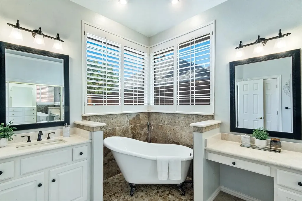 4464 Longfellow Drive Plano TX 75093