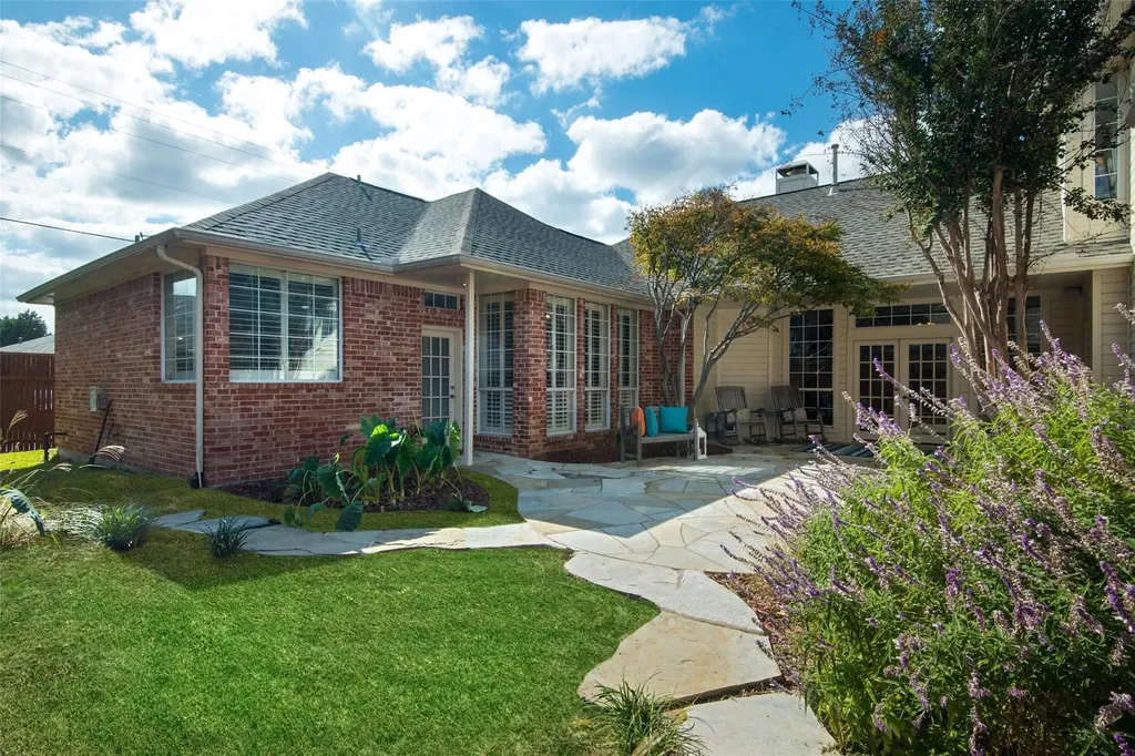 4464 Longfellow Drive Plano TX 75093