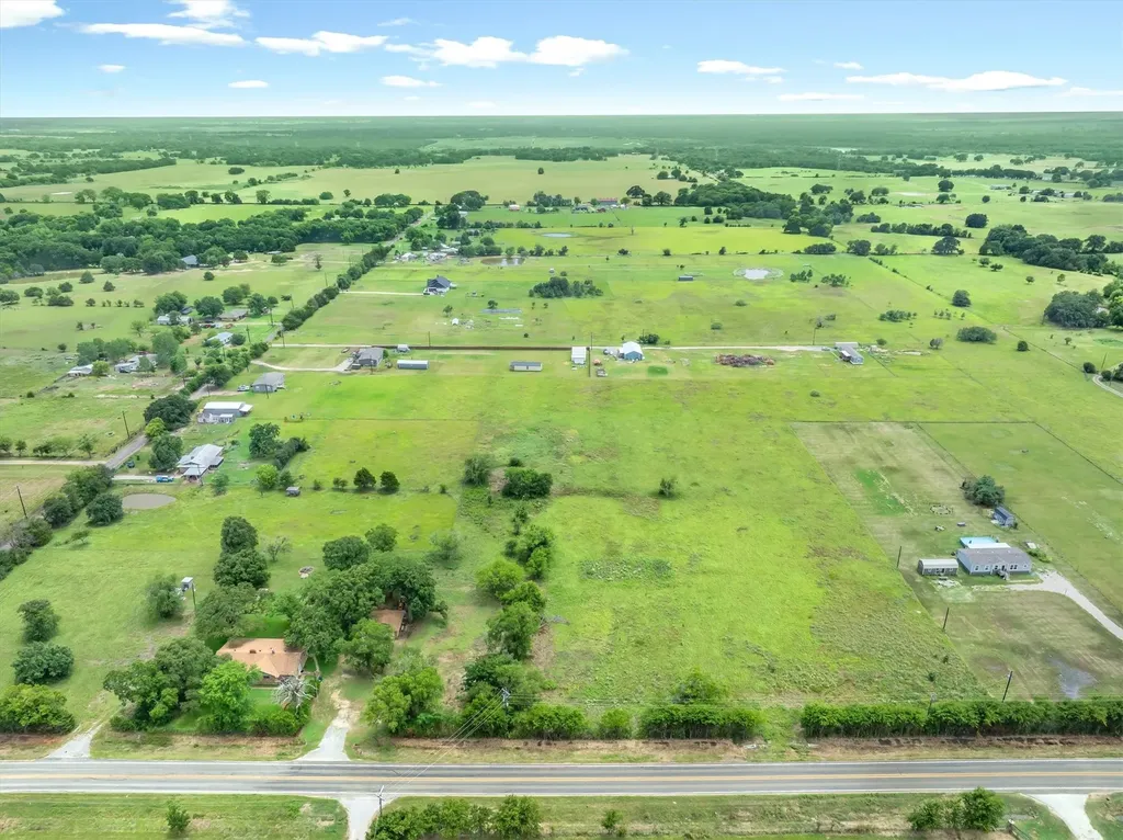 Lot 4r W. Cedar Parkway Kemp TX 75143