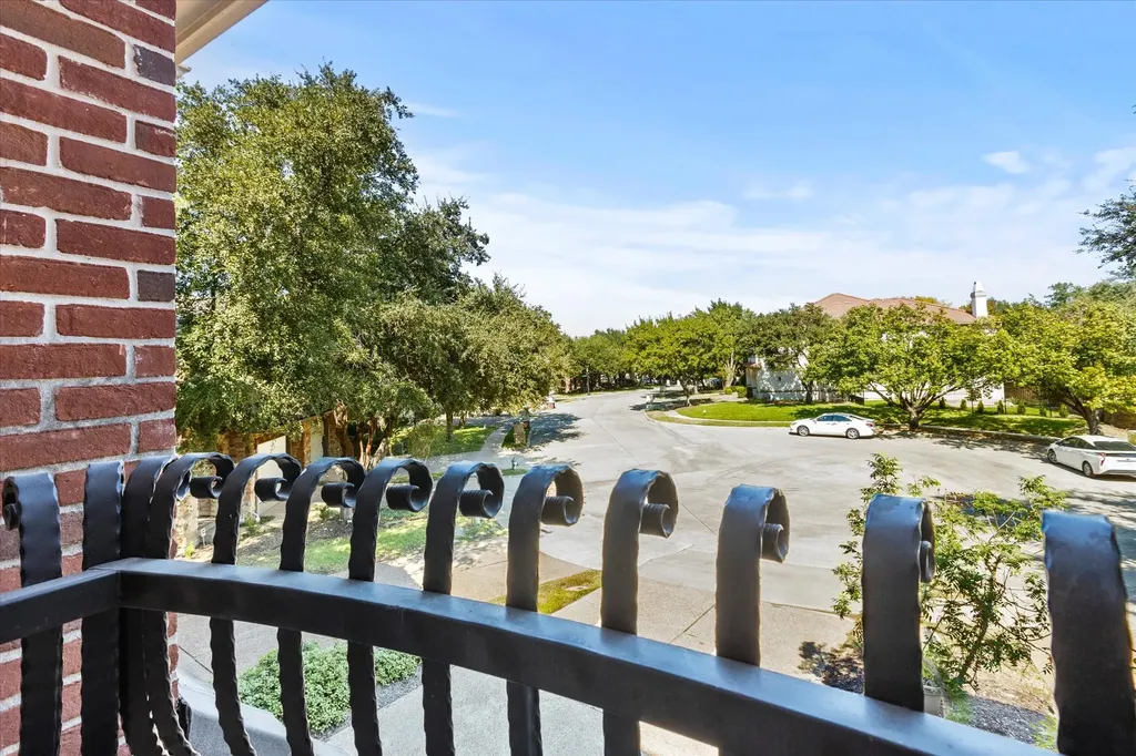 4223 Castle Rock Court Irving TX 75038