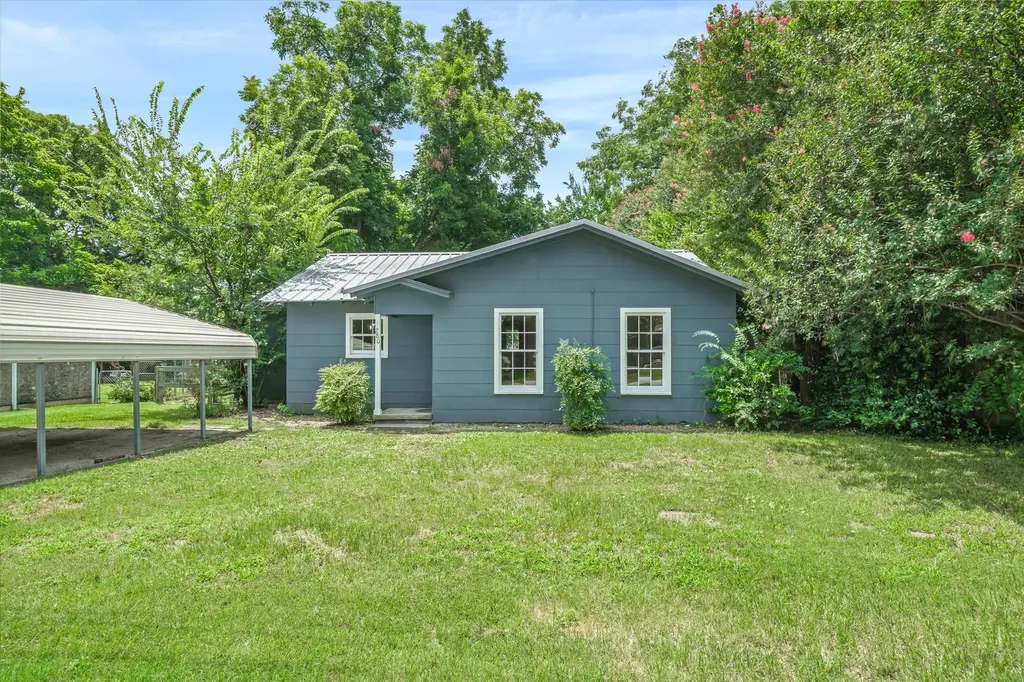 280 North Emory TX 75440