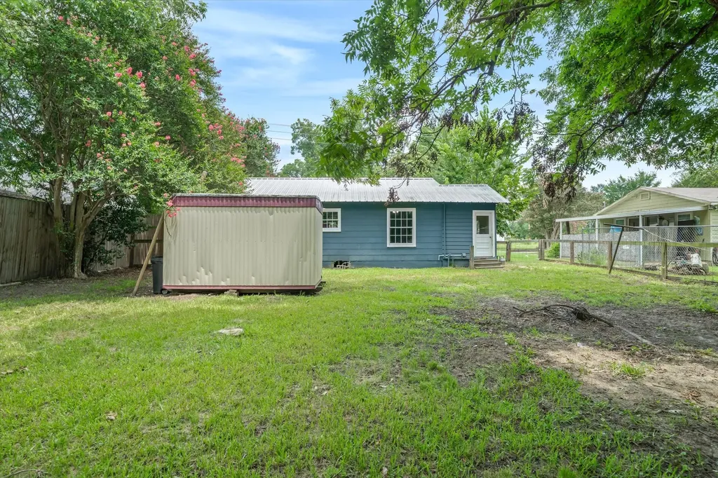280 North Emory TX 75440