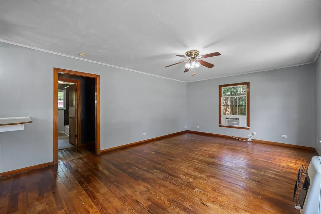 280 North Emory TX 75440