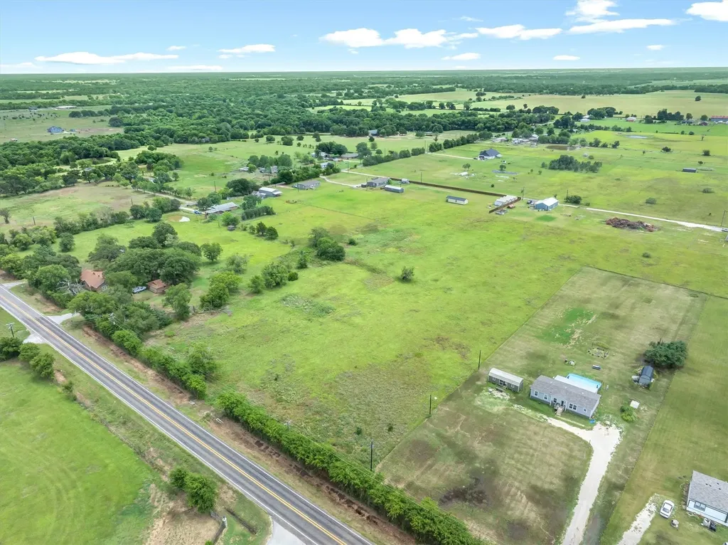Lot 3r W. Cedar Parkway Kemp TX 75143
