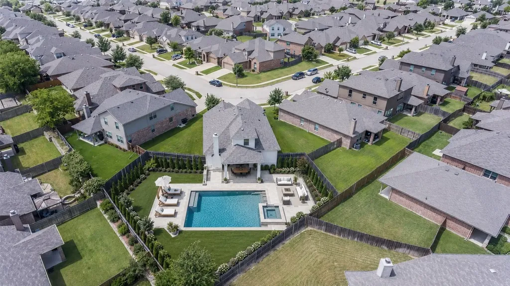 13160 Larks View Point Fort Worth TX 76244