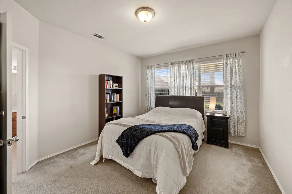 13160 Larks View Point Fort Worth TX 76244