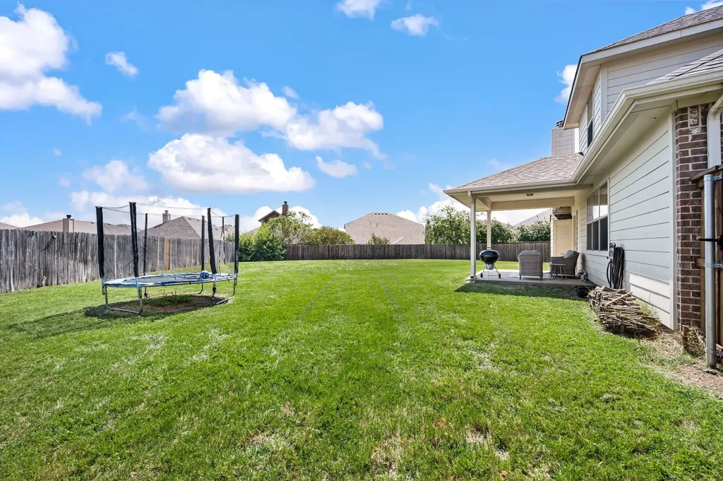 13160 Larks View Point Fort Worth TX 76244