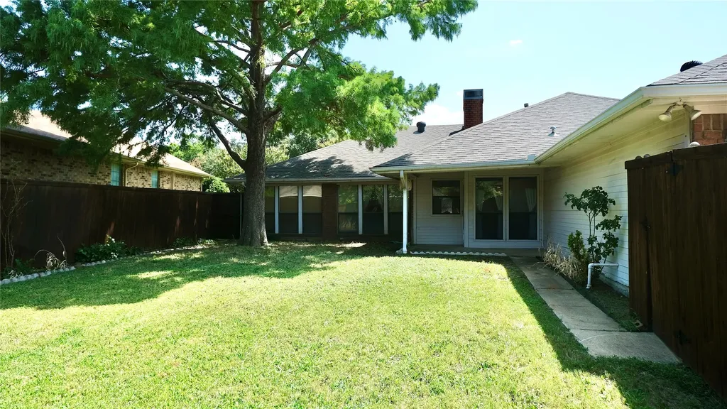 4724 Meadowview Drive Mesquite TX 75150